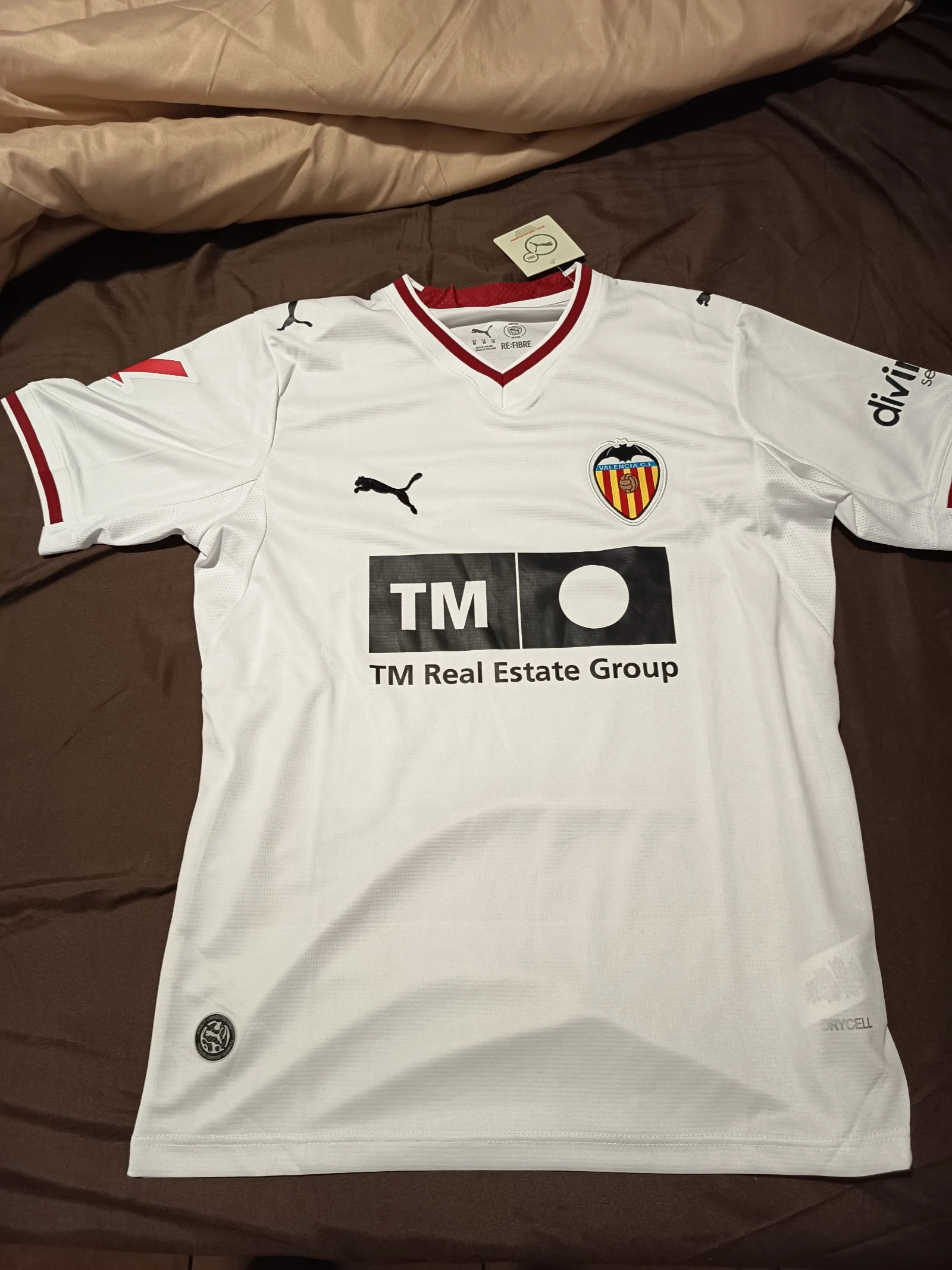 Camiseta valencia cf temporada 26 27 